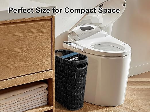 Coeusy 5 Gallon Wicker Trash Can,Black Bathroom Trash Can,Wicker Trash Basket with Handles,Handwoven Small Waste Basket for Bathroom,Bedroom,Kitchen,Office,20 Liters