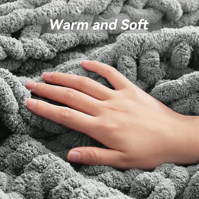 Negwoo Chunky Knit Throw Blanket, 80''*90'' Knitted Throw Chenille Yarn for Bed Couch, Handmade Light Grey Crochet Big Thick Blanket, Machine Washable Cute Comfy Blanket for Home Decor
