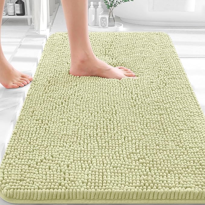 OLANLY Bathroom Rugs 32x20, Extra Soft Absorbent Chenille Bath Rugs, Rubber Backing Quick Dry, Machine Washable Bath Mats for Bathroom Floor, Tub and Shower, Home Decor Accessories, Vanilla