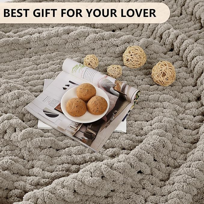 L'AGRATY Chunky Knit Blanket Throw: 72''x84'' Chenille Chunky Knitted Throw Blankets for Bed Couch - Handmade Thick Big Cable Knit Blanket - Large Crochet Rope Blankets for Home Decor(Light Linen)