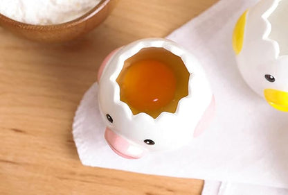 LuoCoCo Cute Egg Separator, Ceramics Vomiting Chicken Egg Yolk White Separator, Practical Household Small Egg Filter Splitter, Kitchen Gadget Baking Assistant Tool, Dishwasher Safe (Pink)