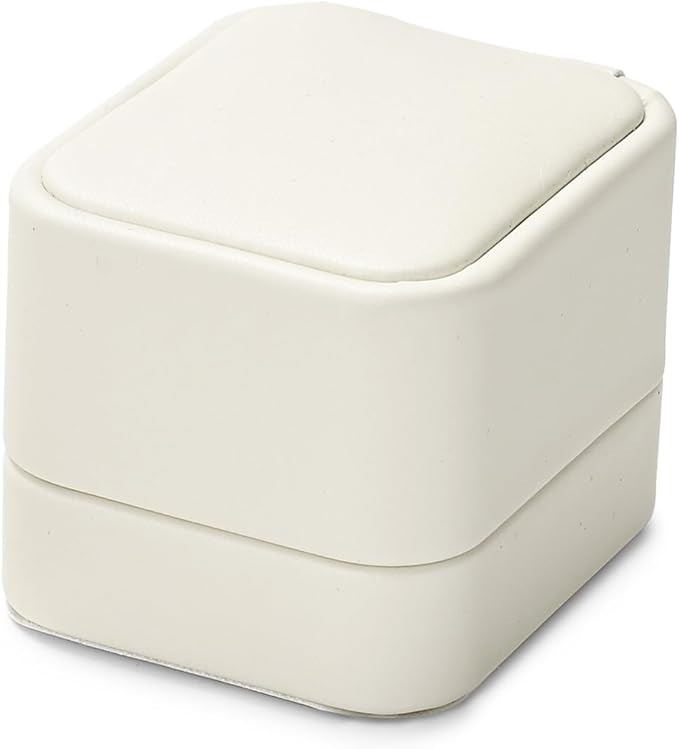 Oirlv Luxury Leather Jewelry Ring Box Engagement Ring Box Wedding Day Keepsake Box(Creamy-white)