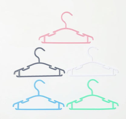 100 Pack Pink Baby Clothes Hangers,Kids Plastic Hangers for Closet,Toddler,Infant,Child,Newborn's Coat Hangers Ideal for Laundry and Nursery's Everyday Standard Use
