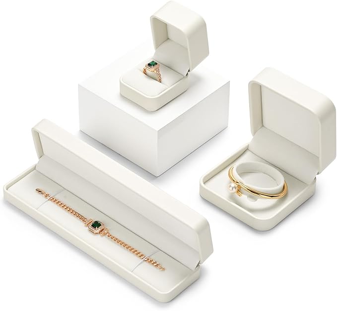 White PU Leather Jewelry Gift Box for Bracelet Small Jewelry Bangle Bracelet Gift Box