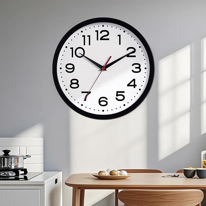 Roymnie Wall Clock 18 Inch Silent Non-Ticking Modern Clock Battery Operated Classic Simple Minimalist Analog Decorative for Kitchen, Living Room,Office, Bedroom, Bathroom (Black)