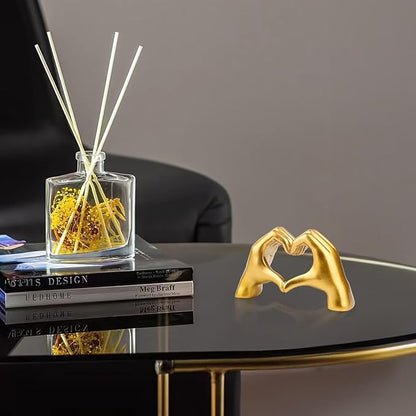 Small Gold Decor,Resin Heart Hands Sculpture for Living Room Bedroom Bookshelf Shelves Office Desk Decor,Love Finger Modern Statue for Wedding Decorations,Unique Birthday for Women Girls.