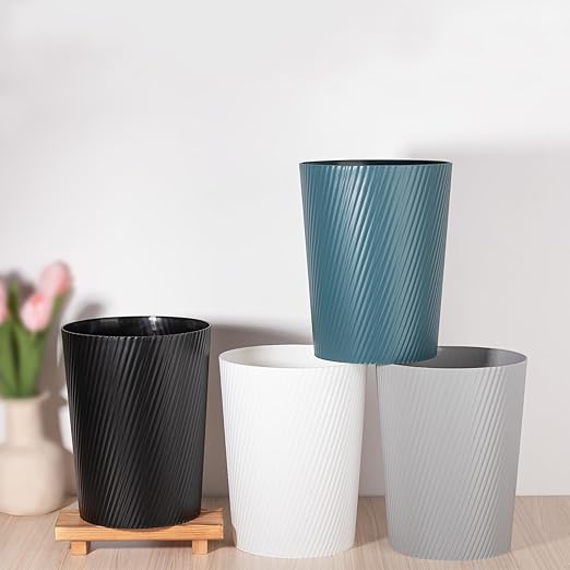 UUJOLY Small Trash Can Wastebasket Garbage Can Container Bins for Bathrooms, Laundry Room, Kitchens, Offices, Kids Rooms, Dorms (Black, 2 Pack)