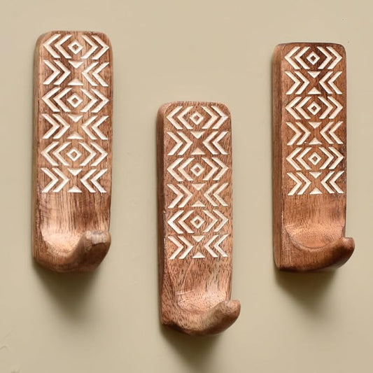 Indian Shelf Boho Decorative Wood Adhesive Wall Hooks for Hanging Coats, Keys, Leash, Hat, Towel Holder, Cute Sticky Key Holder, Brown & White Western Wall Décor (3 Hooks 6 Strips)