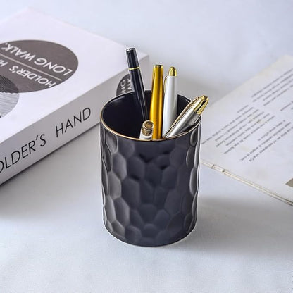 Ceramic Aesthetic Pen Holder for Desk Cute Pencil Holder Cup Pot Desk Organizer for Men Women Makeup Brush Holder Toothbrush Holder (Black)