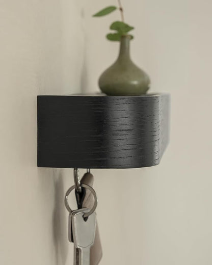 Kazai. Key Holder 'Toke' | Minimalist Key Hook Design from Berlin | Modern Key Holder Wall Mount with Wooden Shelf | Key Rack for Wall as Entryway Organizer | Oak, Black