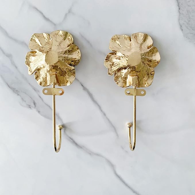 Vintage Flower Shaped Decorative Wall Hooks Rack Hangers for Hanging Clothes Coats Towels Keys Hats, 2 Pack Antique Metal Mounted Wall Hook