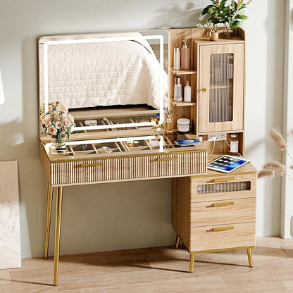 Vanity Desk with 29.53" HD Lighted Mirror, 47.24" Big Modern Vanity Desk with Mirror and Lights, Makeup Vanity with 5 Drawers and Storage Shelves and Charging Station, Oak2