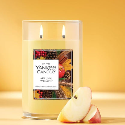 Yankee Candle Large Tumbler Scented Candle with up to 80 Hour Burn Time, Premium Plant Wax Blend for Consistent Burn, 20 oz Tumbler Candle with Room Filling Fragrance, Autumn Wreath