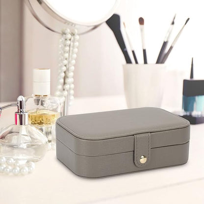Jewelry Organizer, Small Jewelry Box Mini Jewelry Travel Case Storage and Organizer Portable Jewelry Storage Box/GRAY
