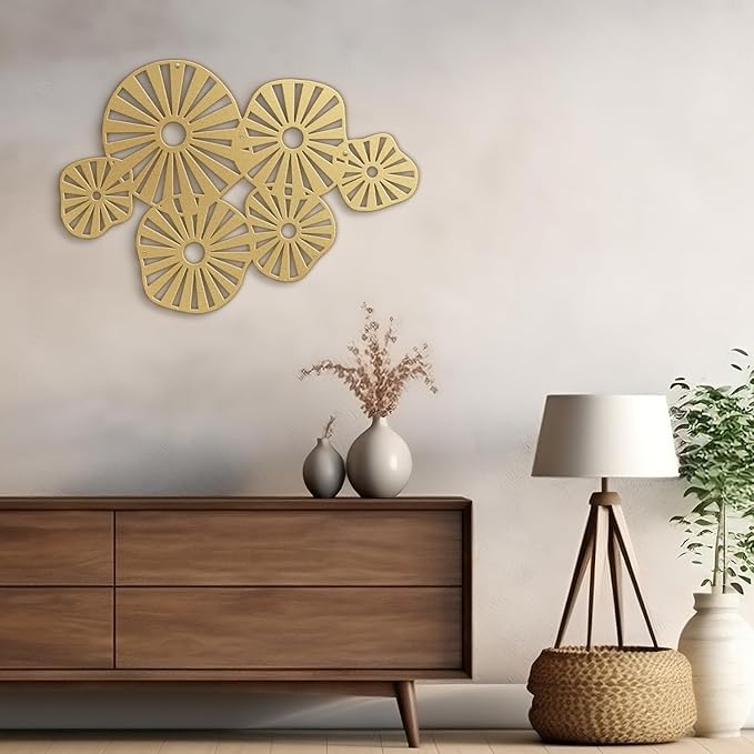 SIGNLEADER Metal Wall Decor Geometric Sunburst Minimalist Modern Abstract Wall Sculpture Hangings Home Decoration for Living Room, Bedroom, Bathroom, Kitchen, Outdoor - 36" Gold