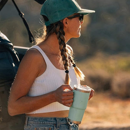 YETI Rambler 25 oz Tumbler with Handle and Straw Lid, Travel Mug Water Tumbler, Vacuum Insulated Cup with Handle, Stainless Steel, Black Forest Green