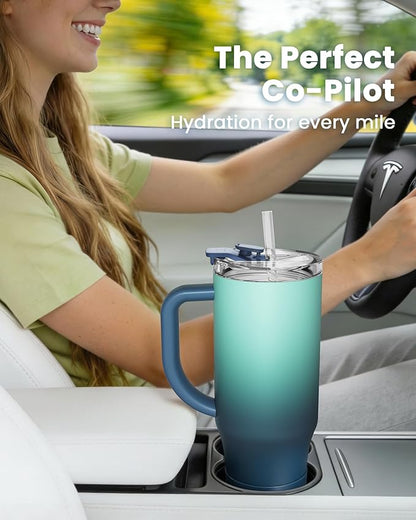 Renoj Tumbler with Handle 100% Leak Proof Insulated Water Bottle for Iced Coffee & Hot Drinks - Fits Car Cup Holder, Ideal Gift, 2 Straws & Silicone Boot BPA-Free - SnapShift Blue Gradient 32 oz
