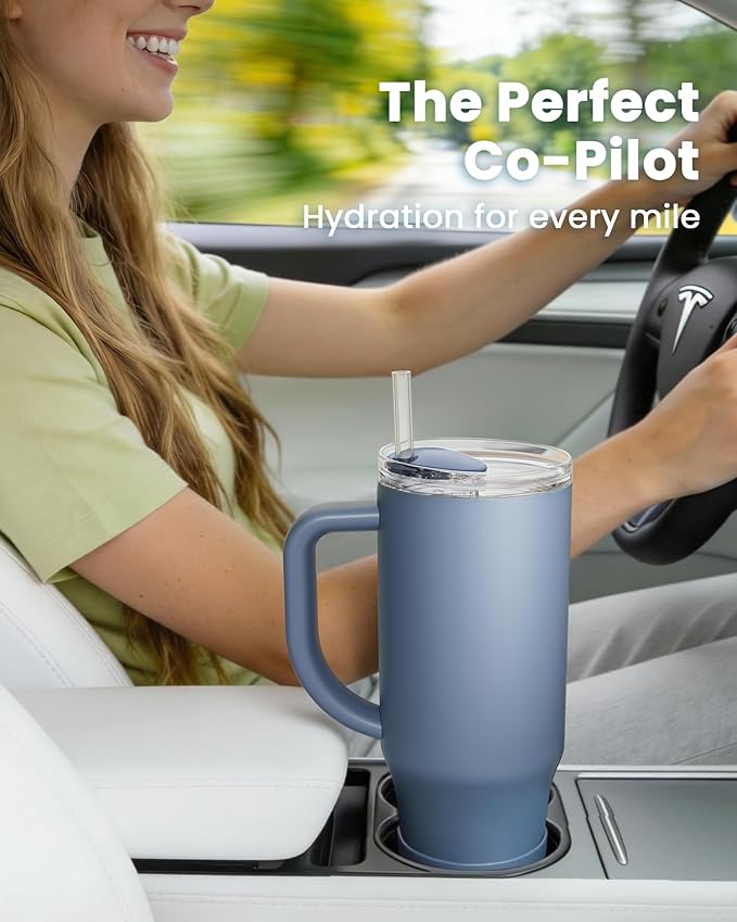 Renoj Tumbler with Handle 100% Spill Resistant Insulated Water Bottle for Iced Coffee & Hot Drinks - Fits Car Cup Holder, Ideal Gift, 2 Straws & Silicone Boot BPA-Free - FlexSlide Navy Blue 32 oz