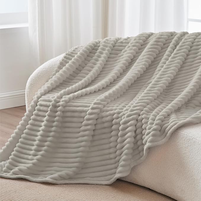 BEDELITE Fleece Throw Blanket for Couch - 300GSM Soft & Warm Fluffy Light Grey Blanket, Decorative and Giftable Striped Blankets for Women, Men, 50"x60"