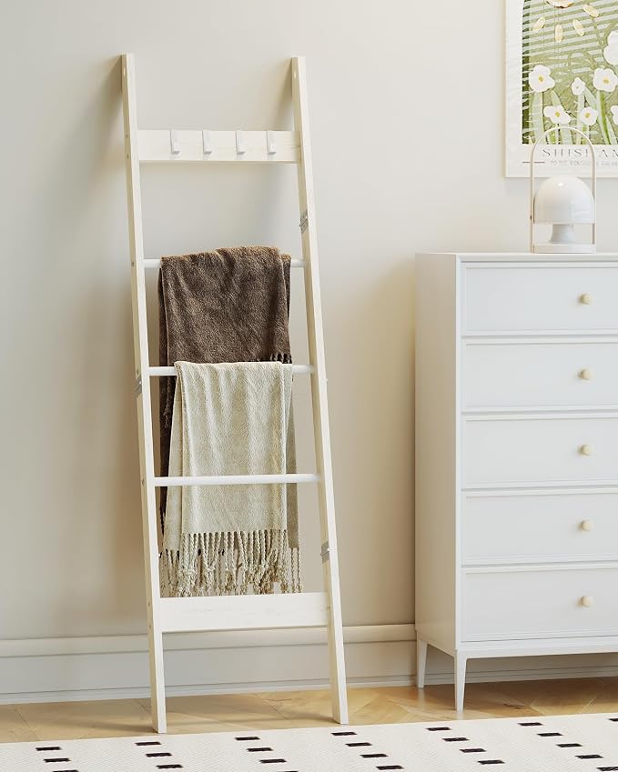 Hzuaneri Blanket Ladder Shelf for Living Room, Decorative Quilt Rack with 4 Removable Hooks, 5-Tier Farmhouse Ladder Holder Organizer for Bedroom, Rustic White BR02114W