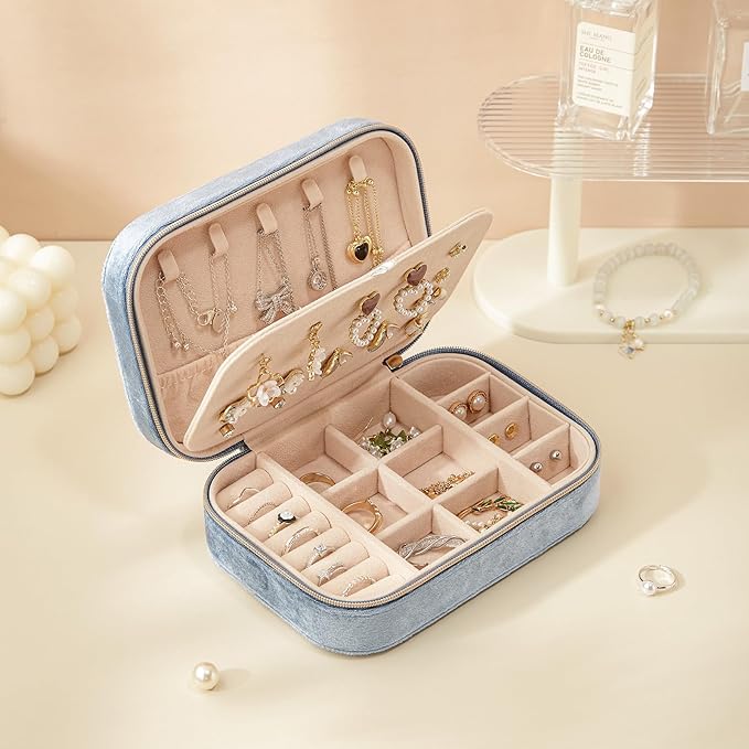 CASEGRACE Plush Velvet Travel Jewelry Box, Portable Jewelry Case for Women Girls, Double Layer Jewelry Organizer Display Box for Necklace Earring Rings Bracelet, Travel Accessory Gifts, blue