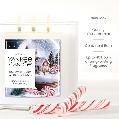Yankee Candle Snowglobe Wonderland, Scented Candle, 14.5oz 3-Wick Candle Jar with up to 40 Hours Burn Time
