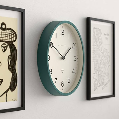 NEWGATE® Number Four Echo wall Clock | Modern Round Clock | 30cm | Eden Green | Easy to Read Numbers | Ideal for Kitchen, Living Room or Office