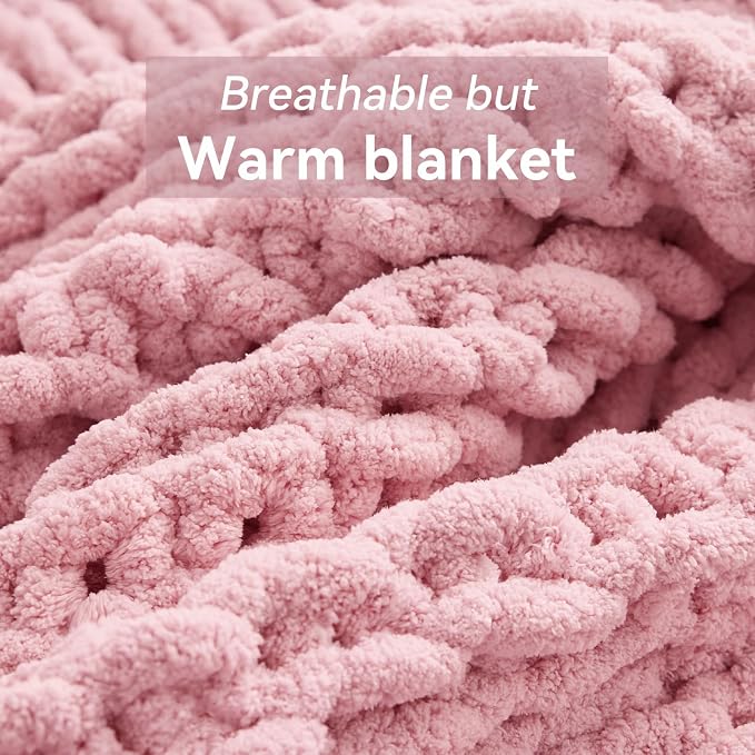 Negwoo Chunky Knit Throw Blanket, 40''*50'' Knitted Throw Chenille Yarn for Bed Couch, Handmade Light Pink Crochet Big Thick Blanket, Machine Washable Cute Comfy Blanket for Home Decor