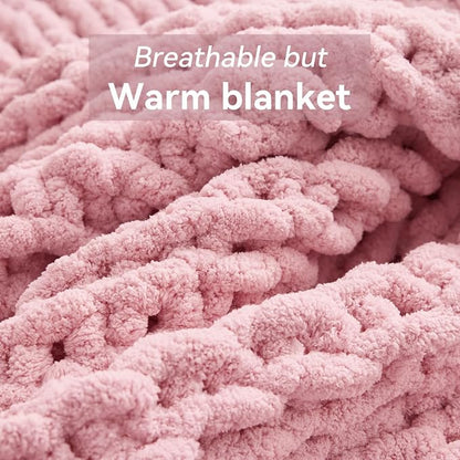 Negwoo Chunky Knit Throw Blanket, 40''*50'' Knitted Throw Chenille Yarn for Bed Couch, Handmade Light Pink Crochet Big Thick Blanket, Machine Washable Cute Comfy Blanket for Home Decor