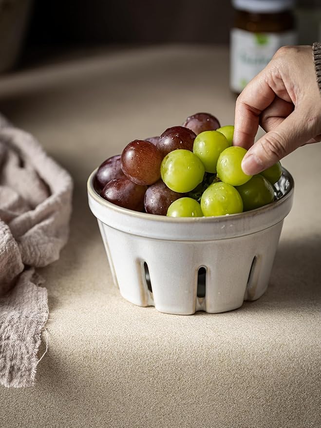 Gomakren Fruit Basket for Kitchen, Fruit Bowl with Holes, Ceramic Berry Basket Set of 2, 5.8 Inch Round Berry Containers Colander - Farmhouse Kitchen Decor, White