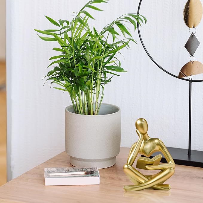 Abstract Art Thinker Statue - Reading Thinker Sculpture Figurine, Modern Home Decoration for Living Room Office Shelves Coffee Table Desk Decor (Gold)