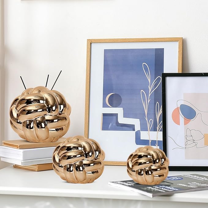 Wenqik 3 Pcs Gold Knot Decor, Link Coffee Table Bookshelf Decor Accents, Ceramic Decorative Objects, Modern Home Aesthetic Minimalist Book Shelf Decoration,3 Sizes