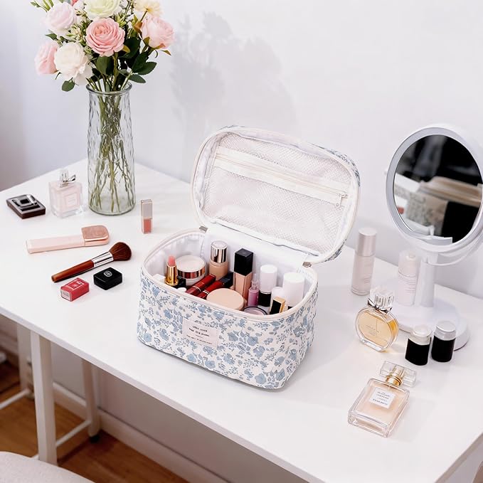 3PCS Makeup Bag,Quilted Cosmetic Bag,Large Floral Makeup Bag for Women,Cute Cotton Cosmetic Bag Set,Travel Toiletry Bag For Women(White blue)