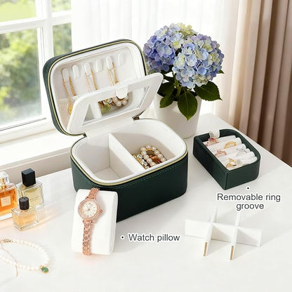 DesignSter Travel Jewelry Case,Small Jewelry Box with Mirror,Leather Material Travel Jewelry Case Organizer, Portable Jewelry Organizer with Zipper(Green