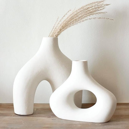 Carrot's Den Donut Vase, Set of 2 - White Large Ceramic Vase - Minimalist Nordic, Hollow | Table Centerpiece, Olive Plant, Wedding, Living Room, Bookshelf, Office, Modern Home, Entryway, Console