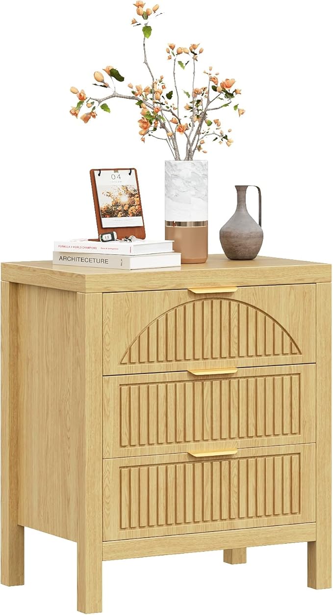 3 Drawer Dresser, Farmhouse Fluted Chest of Drawers, Wooden End Table, Mid- Century Modern Bedroom Nightstand Side Table for Bedrooms, Closets, Hallways, and Entryways, Natural