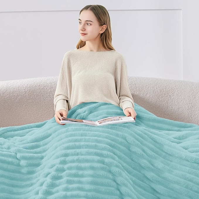 BEDELITE Fleece Throw Blanket for Couch - 300GSM Soft & Warm Fluffy Cloud Blue Blanket, Decorative and Giftable Striped Blankets for Women, Men, 50"x60"
