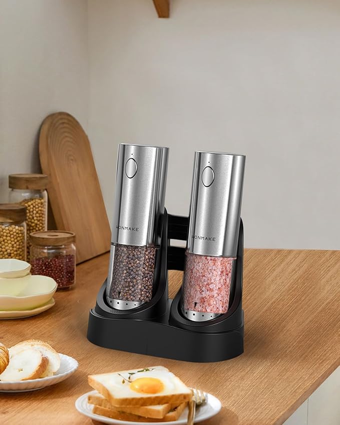 Electric Salt and Pepper Grinder Set - Automatic Refillable Salt and Pepper Grinders with Charging Base & LED Light, 6-Level Adjustable Coarseness with External Dial, Ideal Kitchen Gadget，Silver