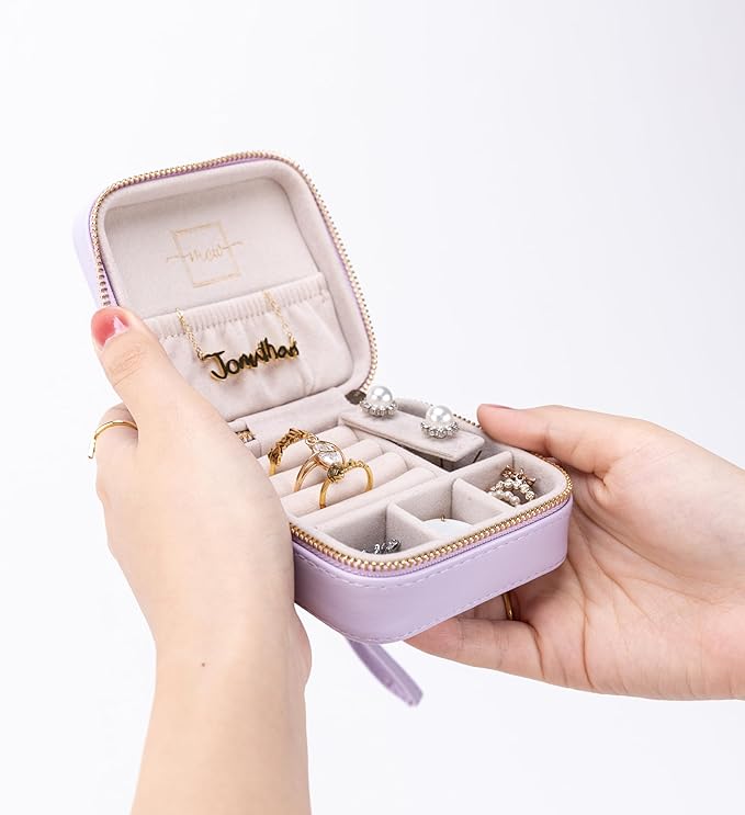 Angelina's Palace Personalized Jewelry Case with Name Engraved,Custom Leather Travel Jewelry Organizer Box for Rings,Earrings,Necklaces,Birthday Bridesmaid Gift For Women