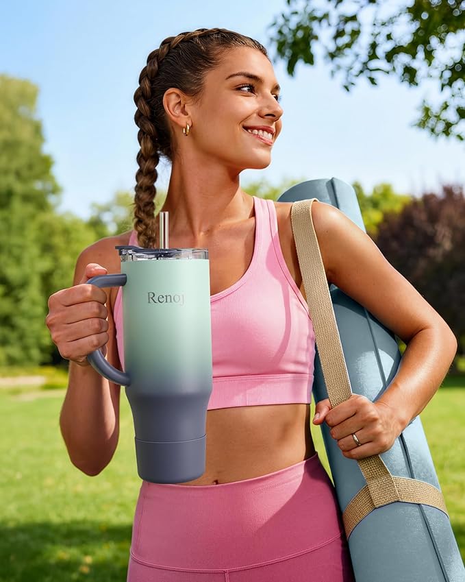 Renoj Tumbler with Handle 100% Leak Proof Insulated Water Bottle for Iced Coffee & Hot Drinks - Fits Car Cup Holder, Ideal Gift, 2 Straws & Silicone Boot BPA-Free - SnapShift Blue Gradient 32 oz