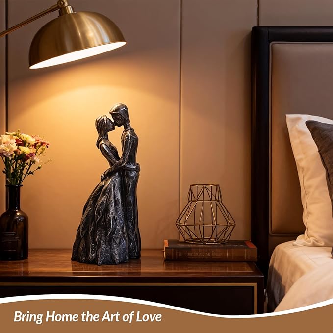 Wedding Anniversary Engagement Gifts for Couples, Room Decor Love Figurines, Black Resin Couple Embracing Sculpture, Aesthetic Statue Knick Knacks for Bedroom, Living Room, Desk, Coffee Table