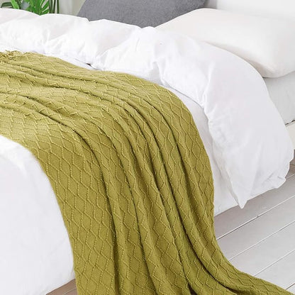BOURINA Olive Green Throw Blanket 60x80 Inches Throw Textured Solid Soft Sofa Throw Couch Cover Knitted Decorative Blanket