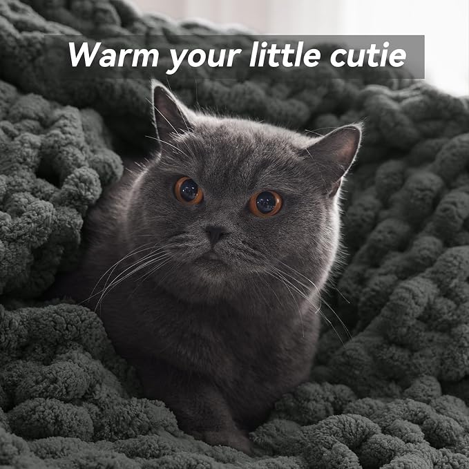 Negwoo Chunky Knit Throw Blanket, 40''*50'' Knitted Throw Chenille Yarn for Bed Couch, Handmade Dark Grey Crochet Big Thick Blanket, Machine Washable Cute Comfy Blanket for Home Decor