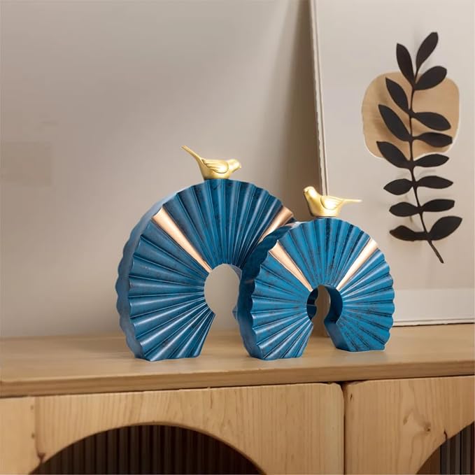 Minimalist Round Statue Above Cabinet Decor Kitchen, Modern Decorative Sculpture Home Decorations for Living Room Coffee Table, Office Decor Items, Center Pieces Decoration (Blue Gold)