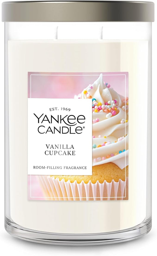 Yankee Candle Large Tumbler Scented Candle with up to 80 Hour Burn Time, Premium Plant Wax Blend for Consistent Burn, 20 oz Tumbler Candle with Room Filling Fragrance, Vanilla Cupcake