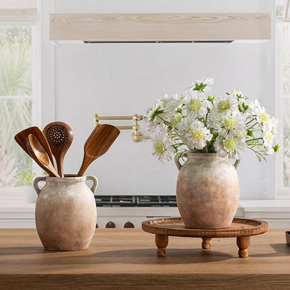 Dobbyby Ceramic Flower Vase 7.6 inch Farmhouse Rustic Vase Decorative Pottery Terracotta Vases for Home Decor Table Mantle Fireplace Living Room Bathroom Wedding Centerpiece (Aged Terra)