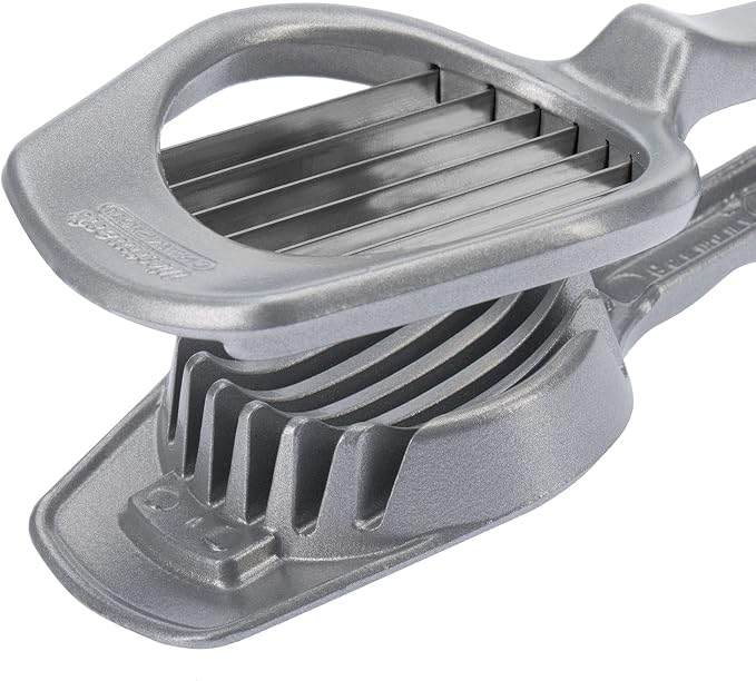 Westmark Mushroom & Egg Slicer – Heavy-Duty Aluminum Cutter with 7 Stainless Steel Blades for Even Slices, Multi-Purpose Food Slicer for Mushrooms, Eggs, Strawberries & Kiwi, Kitchen Essentials