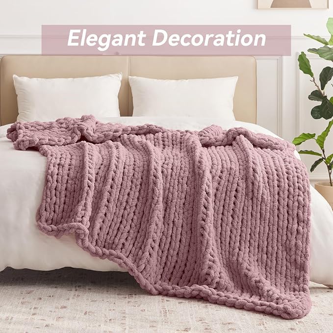 Negwoo Chunky Knit Throw Blanket, 30''*40'' Knitted Throw Chenille Yarn for Bed Couch, Handmade Muted Pink Crochet Big Thick Blanket, Machine Washable Cute Comfy Blanket for Home Decor