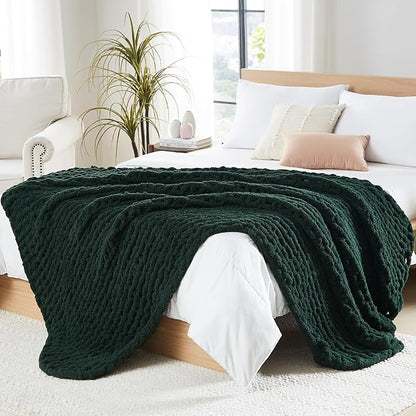 L'AGRATY Chunky Knit Blanket Throw: 80''x90'' Chenille Chunky Knitted Throw Blankets for Bed Couch - Handmade Thick Big Cable Knit Blanket - Large Crochet Rope Blankets for Home Decor(Green)