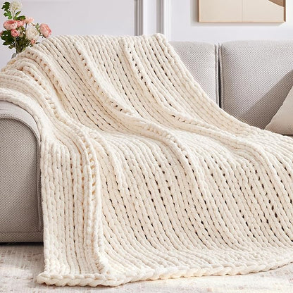 Negwoo Chunky Knit Throw Blanket, 30''*40'' Knitted Throw Chenille Yarn for Bed Couch, Handmade Cream Crochet Big Thick Blanket, Machine Washable Cute Comfy Blanket for Home Decor